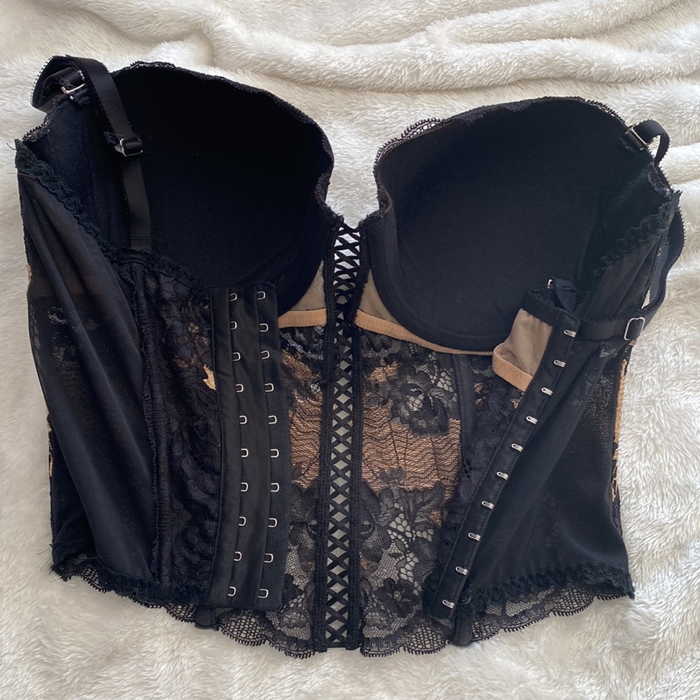 Victoria's Secret Black and Tan Lace Bustier - Picture 2 of 3